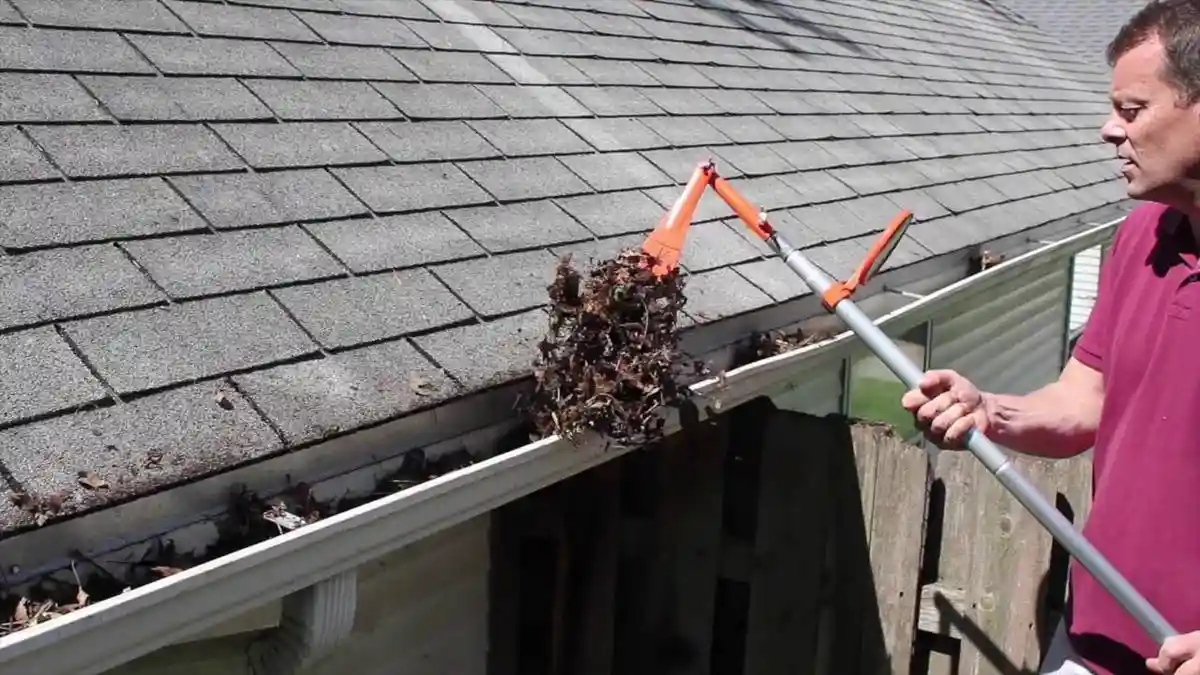 Gutter Cleaning Frequency: What Leander Residents Need to Know